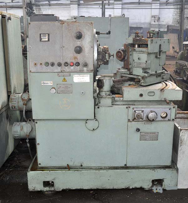 5С23П напівавтомат зубострогальный. Загальний вигляд 